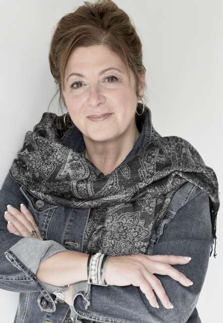 Team/Sandra_Photo.jpg